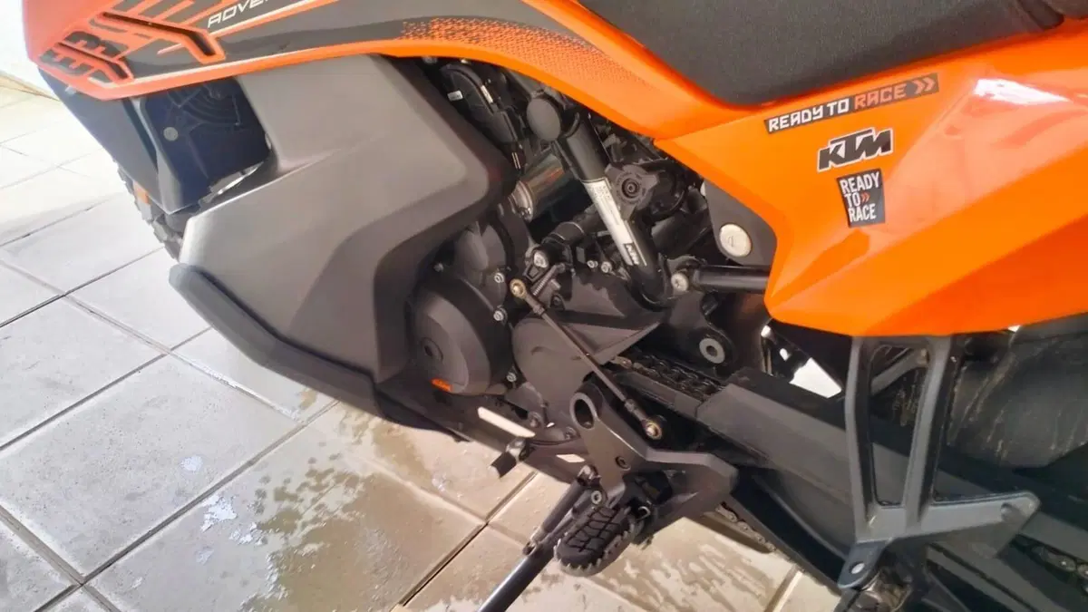 KTM 890 Adventure (2022)  (10)