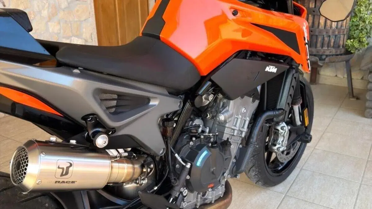 KTM 790 Duke L (2023 - 24)  (4)
