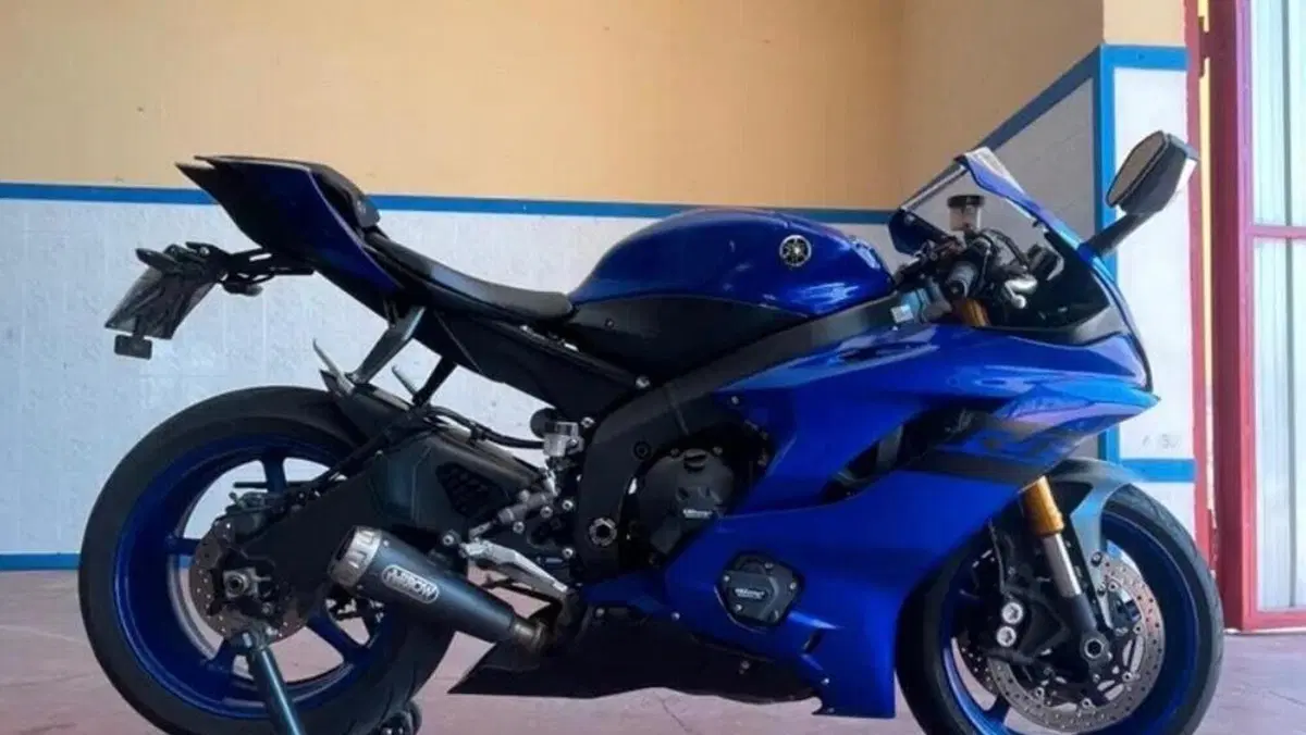 Yamaha YZF R6 (2017 - 20)  (3)