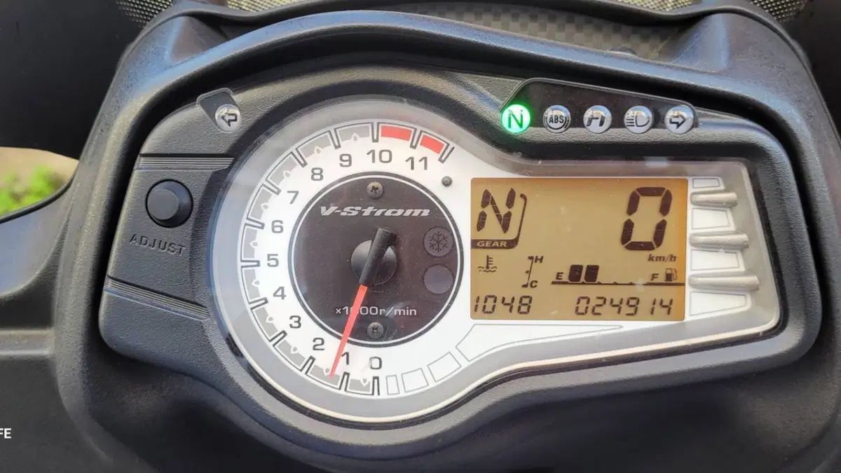 Suzuki V-Strom 650 ABS (2011 - 17)  (4)