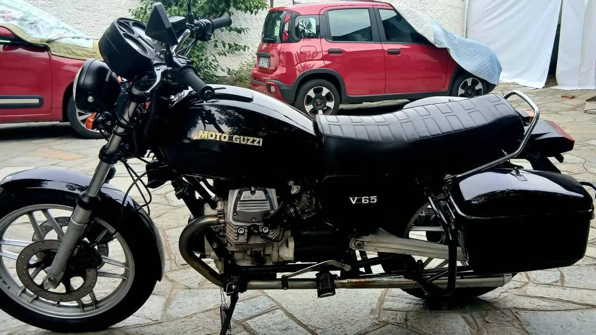 Moto Guzzi  