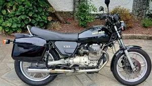Moto Guzzi   (2)