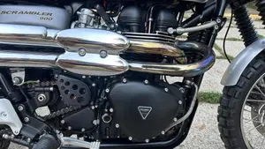 Triumph Scrambler (2006 - 17)  (4)