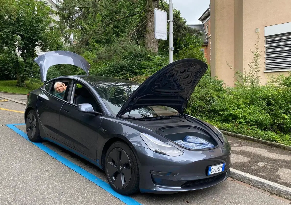 Tesla Model 3 Model 3 Long Range Dual Motor AWD (5)