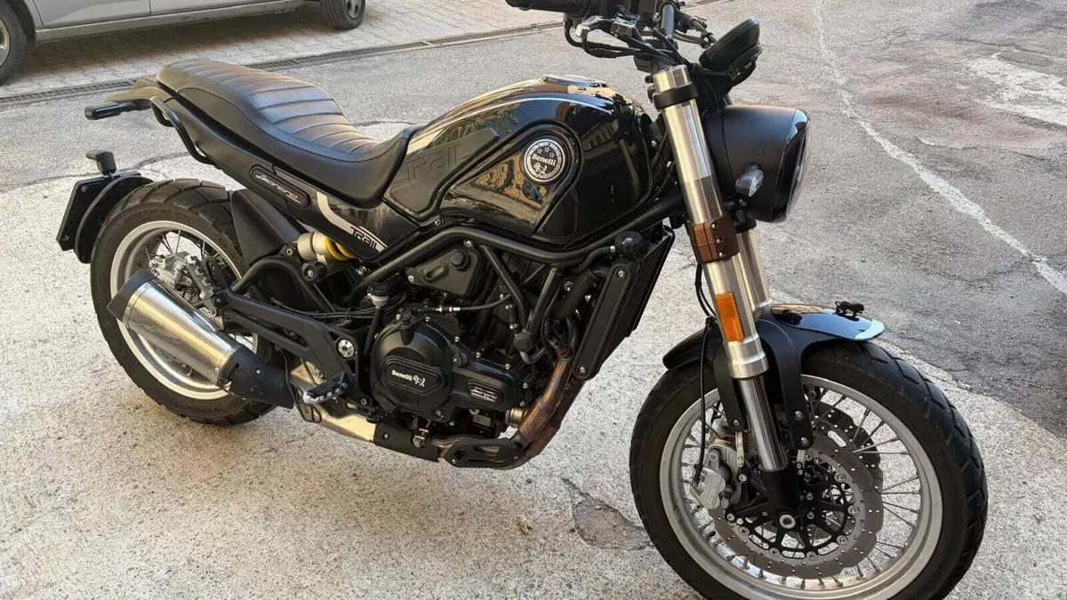 Benelli Leoncino 500 Trail (2021 - 26) 