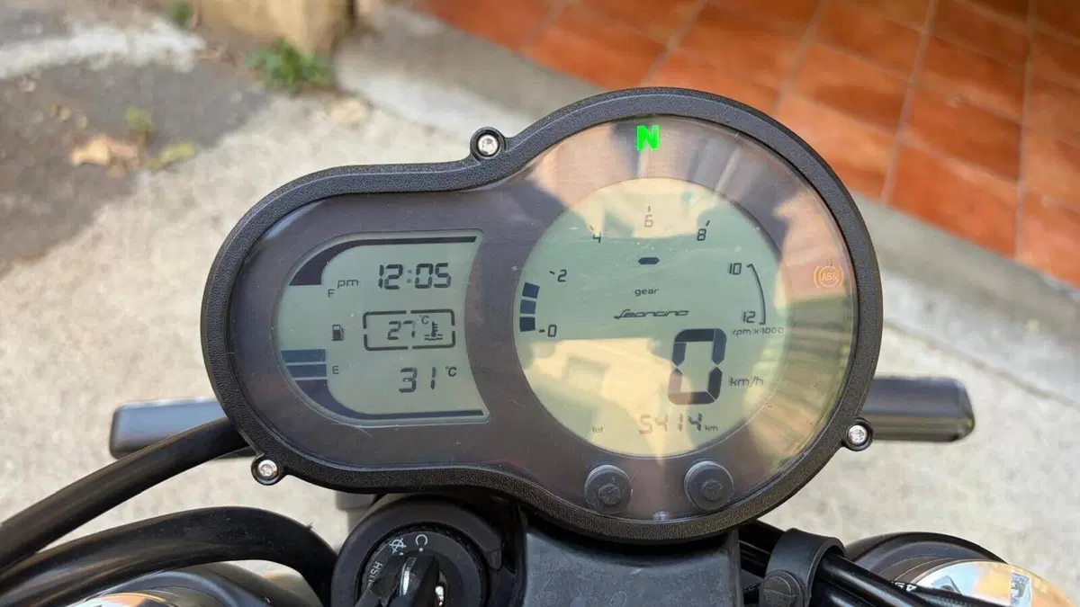 Benelli Leoncino 500 Trail (2021 - 26)  (3)