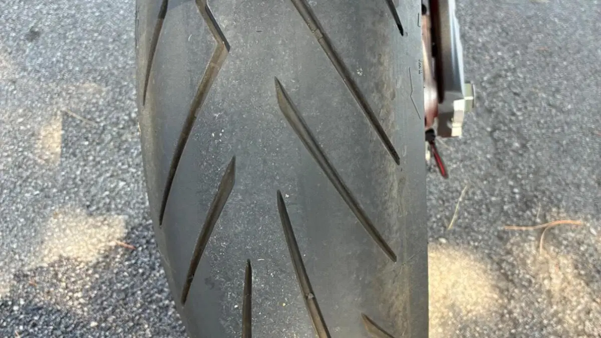 Ducati Monster 937 + (2021 - 25)  (11)