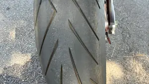 Ducati Monster 937 + (2021 - 25)  (11)