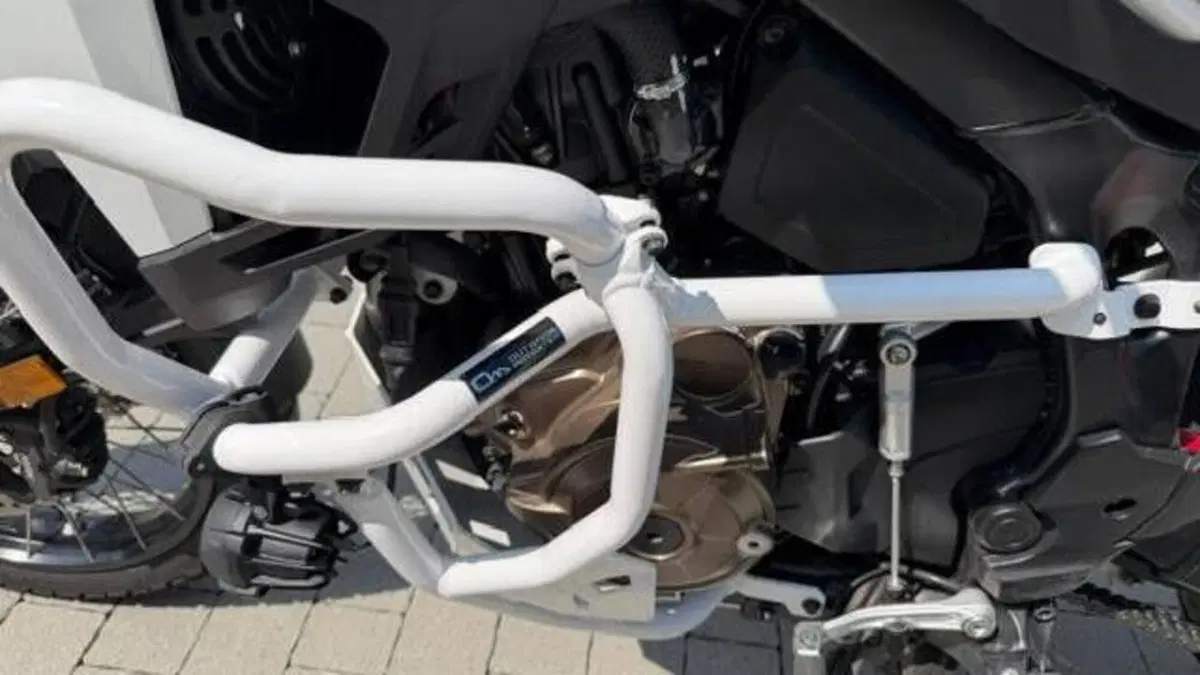 Honda Africa Twin CRF 1100L ES (2024 - 26)  (11)