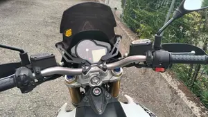 Aprilia Dorsoduro 750 (2009 - 14)  (3)