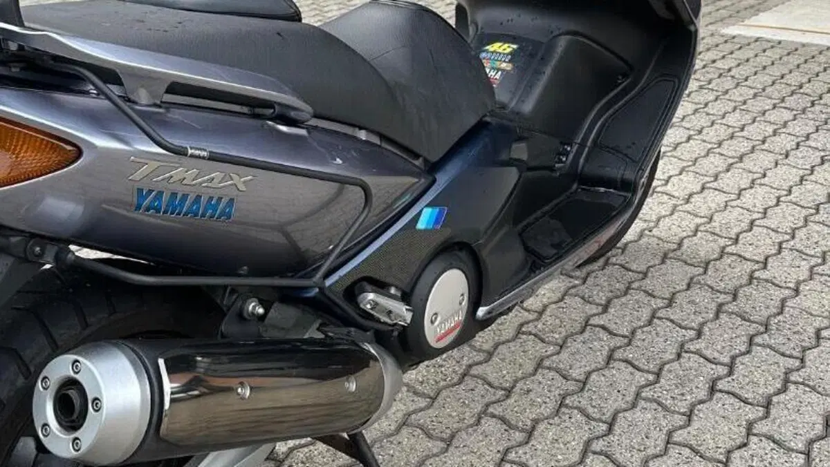 Yamaha T-Max 500 (2004 - 07)  (5)