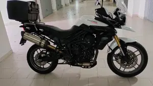 Triumph Tiger 800 ABS (2010 - 14)  (2)
