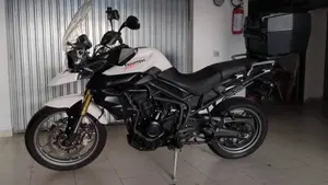 Triumph Tiger 800 ABS (2010 - 14)  (3)