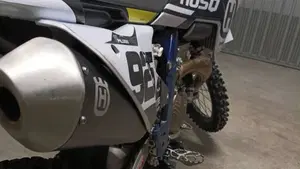 Husqvarna FC 350 (2024)  (5)
