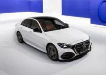 Nuova Mercedes Classe C: intelligenza artificiale, addio turbo-lag e un'iniezione di elettroni per dominare il segmento [VIDEO]