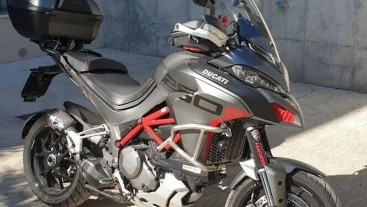 Ducati Multistrada 1260 S Grand Tour (2020) 