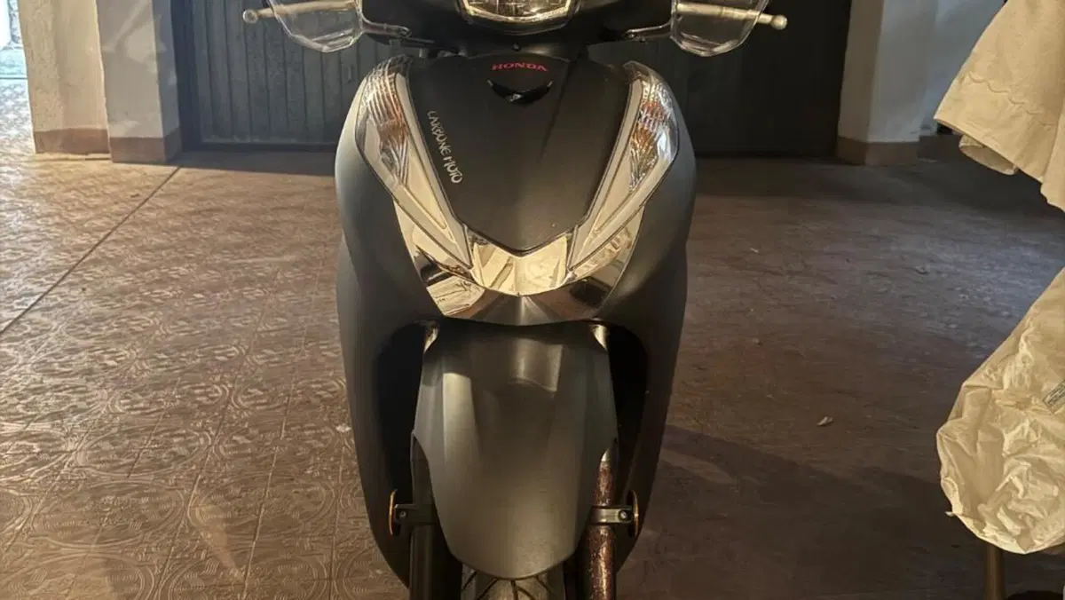 Honda SH 300 i Sport ABS (2018 - 20)  (8)
