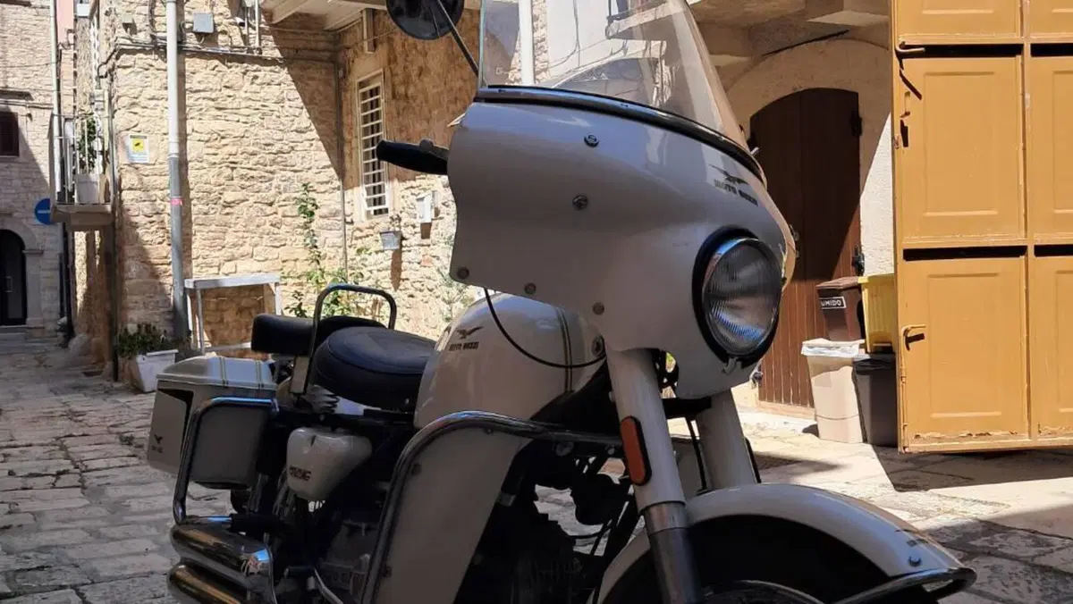 Moto Guzzi   (7)