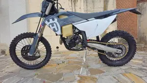 Husqvarna FE 350 Pro (2024)  (2)