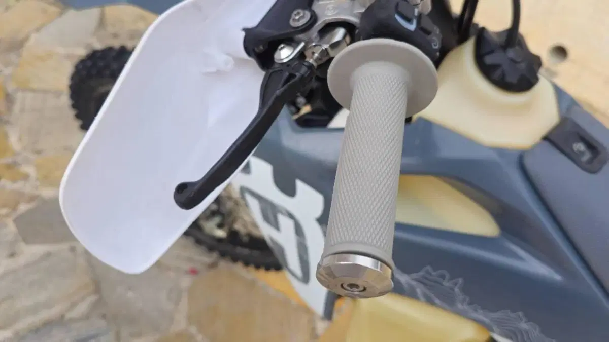 Husqvarna FE 350 Pro (2024)  (9)
