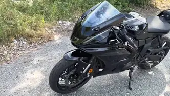 Yamaha YZF R7 (2026) usata