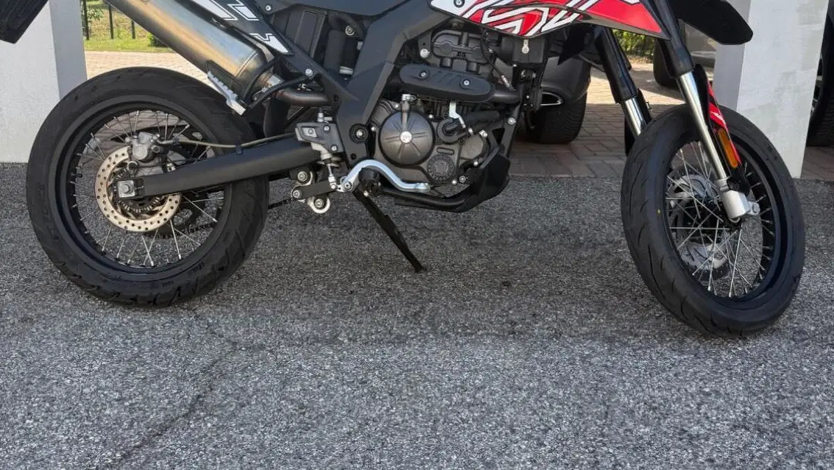 Aprilia SX 125 (2021 - 24)  (4)