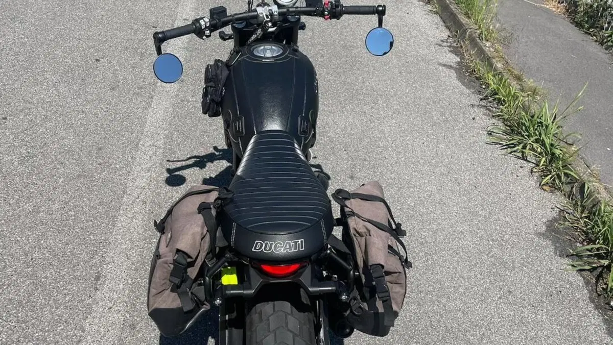 Ducati Scrambler 800 Night Shift (2021 - 22)  (6)