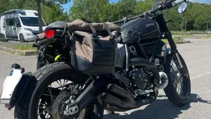 Ducati Scrambler 800 Night Shift (2021 - 22)  (9)