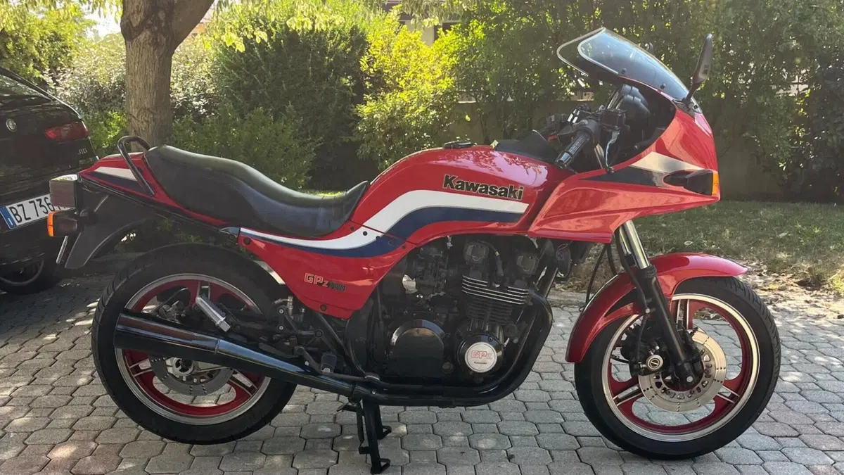 Kawasaki   (3)