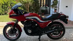 Kawasaki   (4)