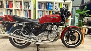 Honda   (2)