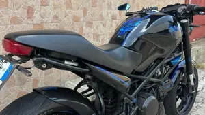 Ducati Monster 600 Dark (1998 - 01)  (3)