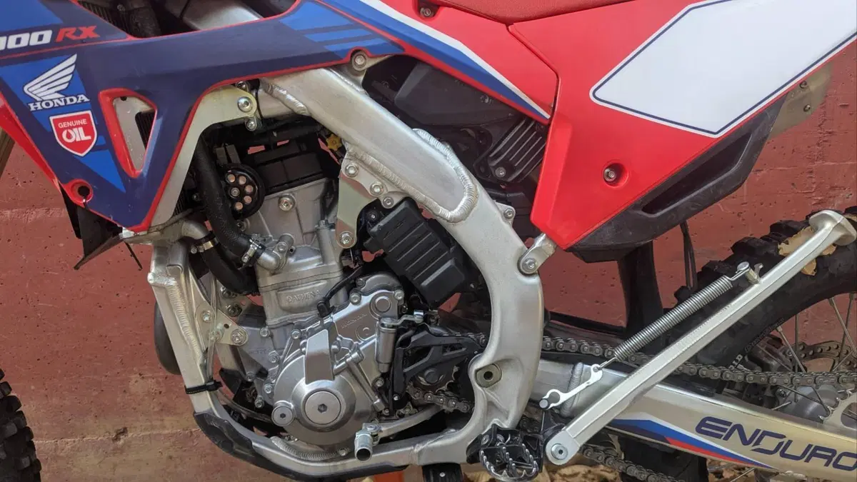 Honda CRF 300RX Enduro (2023)  (5)