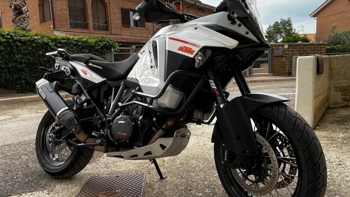 KTM 1290 Super Adventure (2015 - 16) 