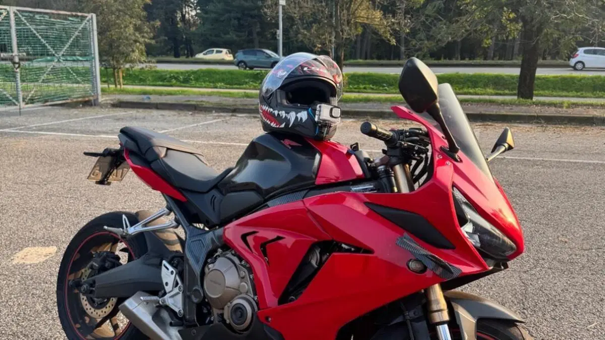 Honda CBR 650 R (2019 - 20)  (3)