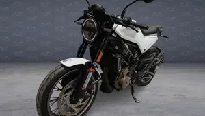 Husqvarna Vitpilen 401 (2021 - 23)  (3)