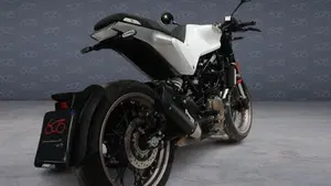 Husqvarna Vitpilen 401 (2021 - 23)  (4)