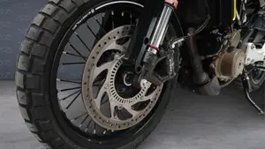 Husqvarna Svartpilen 401 (2021 - 23)  (5)