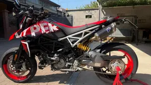Ducati Hypermotard 950 RVE (2022 - 25)  (4)