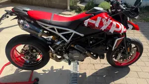 Ducati Hypermotard 950 RVE (2022 - 25)  (6)