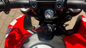 Ducati Hypermotard 950 RVE (2022 - 25)  (7)