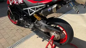 Ducati Hypermotard 950 RVE (2022 - 25)  (9)