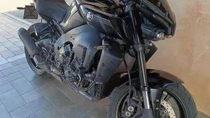 Yamaha MT-10 (2022 - 26)  (2)