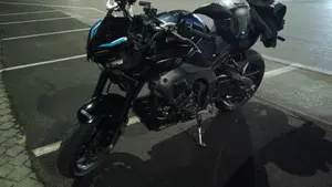 Yamaha MT-10 (2022 - 26)  (4)