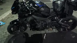 Yamaha MT-10 (2022 - 26)  (5)