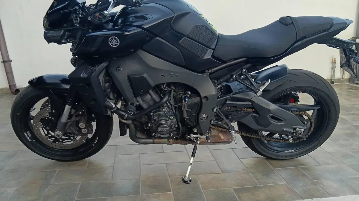 Yamaha MT-10 (2022 - 26)  (9)