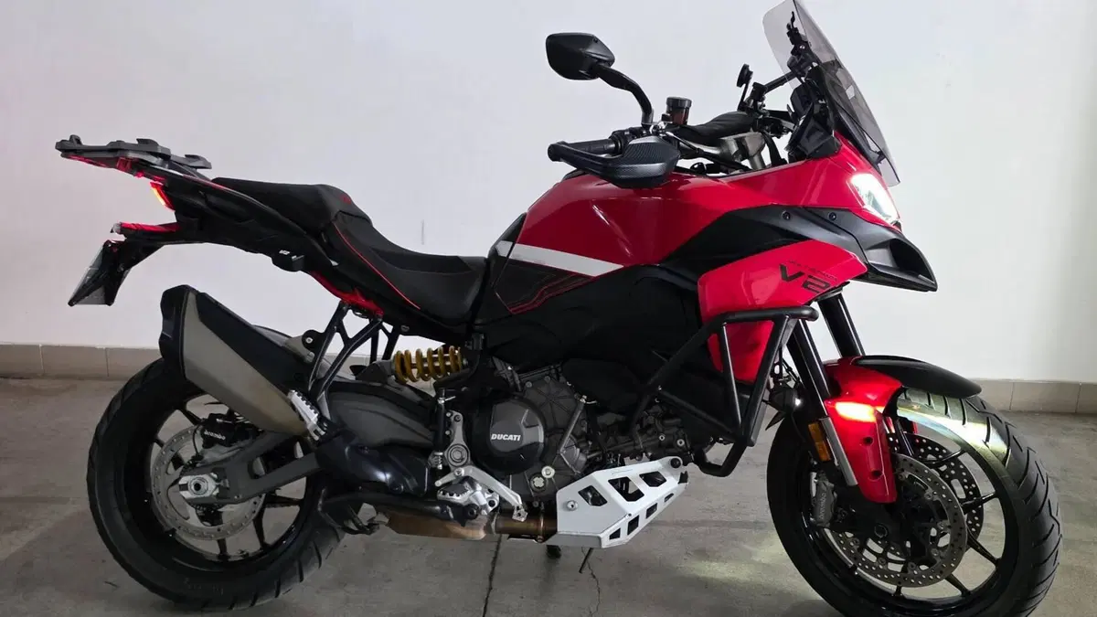 Ducati Multistrada V2 (2025 - 26)  (2)
