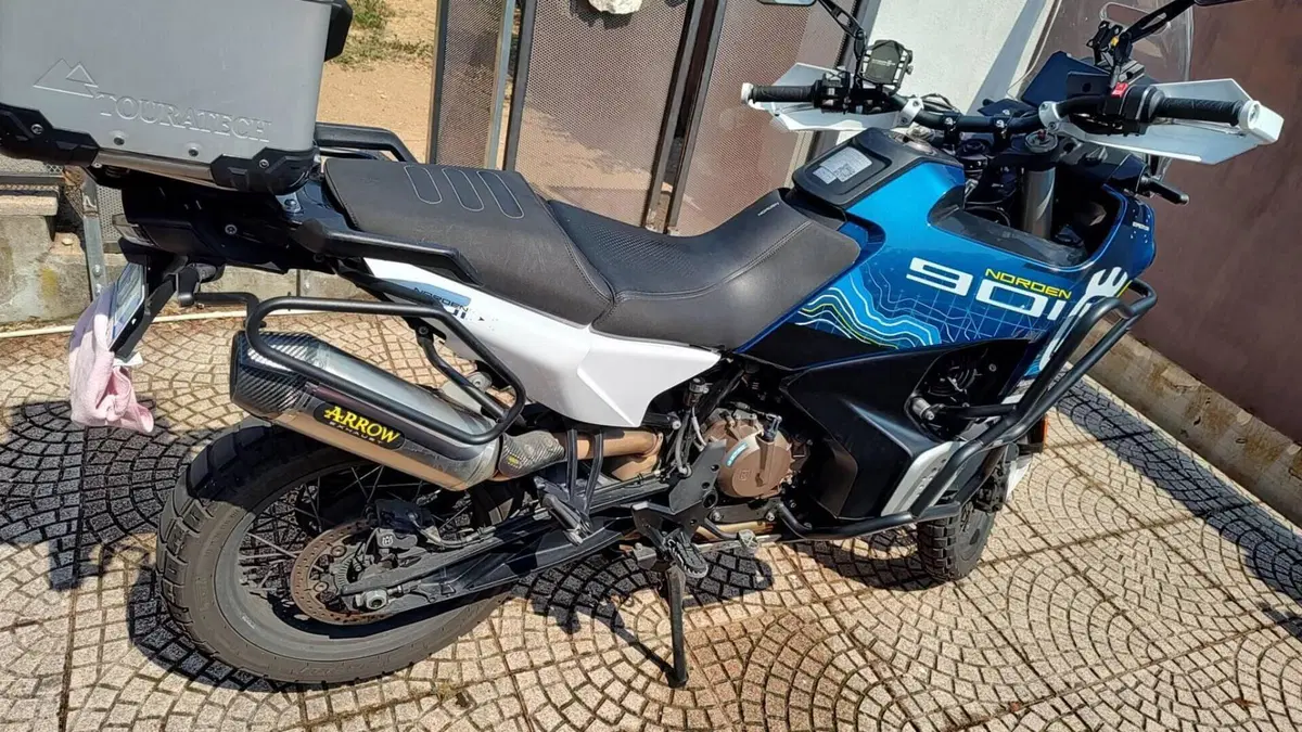 Husqvarna Norden 901 Expedition (2023 - 24) 