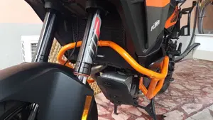 KTM 1290 Super Adventure S (2021 - 25)  (4)