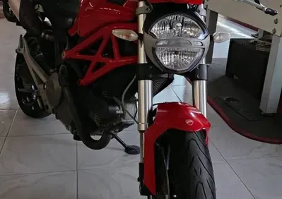 Ducati Monster 696 (2008 - 13) - Annuncio 10089801